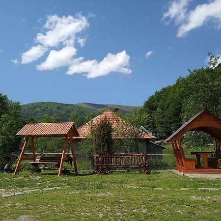 Верховинський Котедж Bukovets المظهر الخارجي الصورة